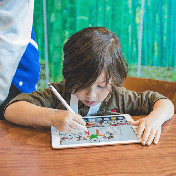 kind aan het werk op basisschool Rotterdam