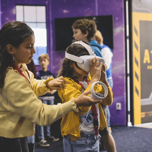kinderen in het innovatielab bij pabo rotterdam Thomas More Hogeschool